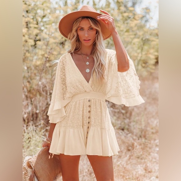 Mable Dresses & Skirts - Mable lace mini dress